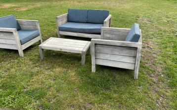 Hard houten Loungeset  beschikbaar voor biedingen