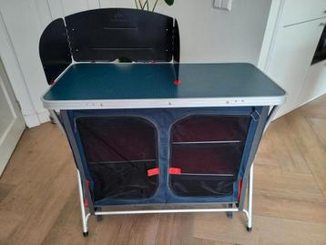 QuechuaCamp cabinet L (large) beschikbaar voor biedingen