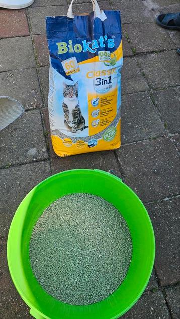 Kattengrind kattenbakvulling meer als 25 liter beschikbaar voor biedingen