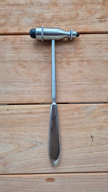 Tromner Reflexhamer - Medische Diagnostiek beschikbaar voor biedingen