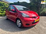 Toyota Aygo 1.0-12V Aspiration, Airco, LM, NAP, Zeer nette a, Voorwielaandrijving, Euro 5, Gebruikt, Zwart