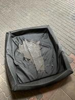 Gratis: grote hondenmand 105x95 cm, Ophalen, Gebruikt