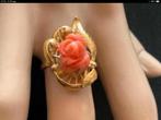 Geweldige antieke gouden set ring en hanger Bloedkoraal 18 k, Verzenden, Zo goed als nieuw, Goud, Goud