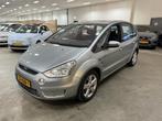 Ford S-Max 2.0 Titanium FlexiFuel//NETTE AUTO//HALF LEDER//N, Auto's, Ford, Voorwielaandrijving, Euro 5, Gebruikt, 1505 kg