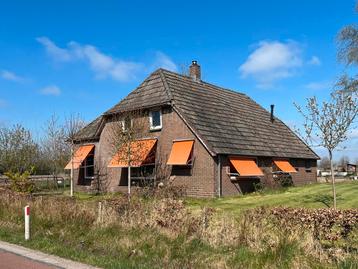 Retro zonneschermen in goede staat, 5 stuks div. afmetingen beschikbaar voor biedingen