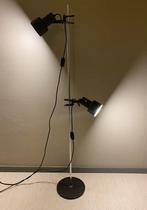 Retro vloerlamp jaren 60/70 design, dubbel spot, Huis en Inrichting, Lampen | Vloerlampen, Ophalen, Gebruikt, 100 tot 150 cm, Metaal