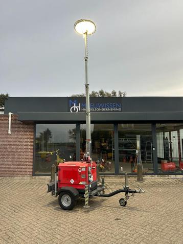 Generac Towerlight MT-1 UFO mobiele lichtmast LED 80 uren! beschikbaar voor biedingen