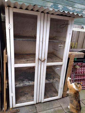 Groot stevig konijnenhok caviahok caviaflat konijnenflat beschikbaar voor biedingen