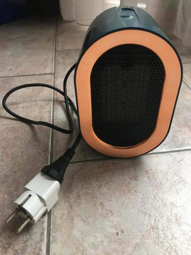 Lucht verwarmer, Doe-het-zelf en Verbouw, Verwarming en Radiatoren, Zo goed als nieuw, Kachel, 800 watt of meer, Minder dan 30 cm
