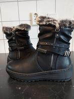 Nieuwe zwarte laarzen 37, Kleding | Dames, Schoenen, Hoge laarzen, Zwart, Nieuw, Ophalen of Verzenden