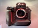 Nikon F5 + Nikkor 24mm f2, Audio, Tv en Foto, Fotocamera's Analoog, Ophalen, Refurbished, Spiegelreflex, Nikon