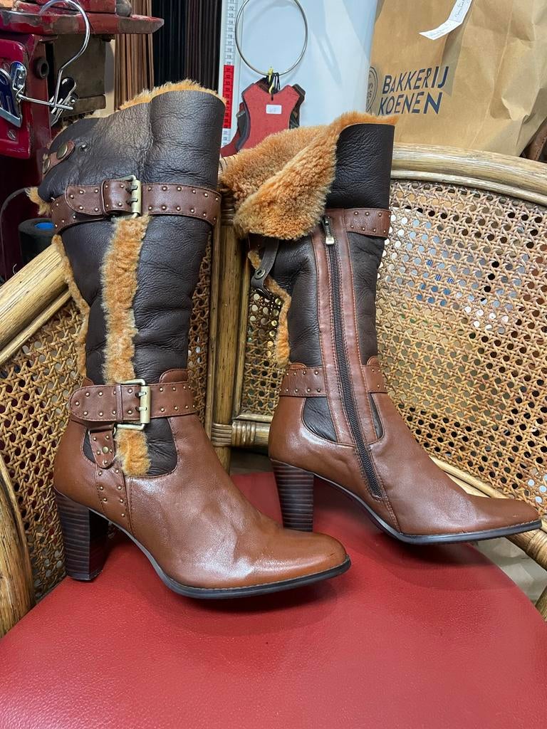 Mooie bont laarzen, Hoge laarzen, Bruin, Ophalen of Verzenden, Gedragen