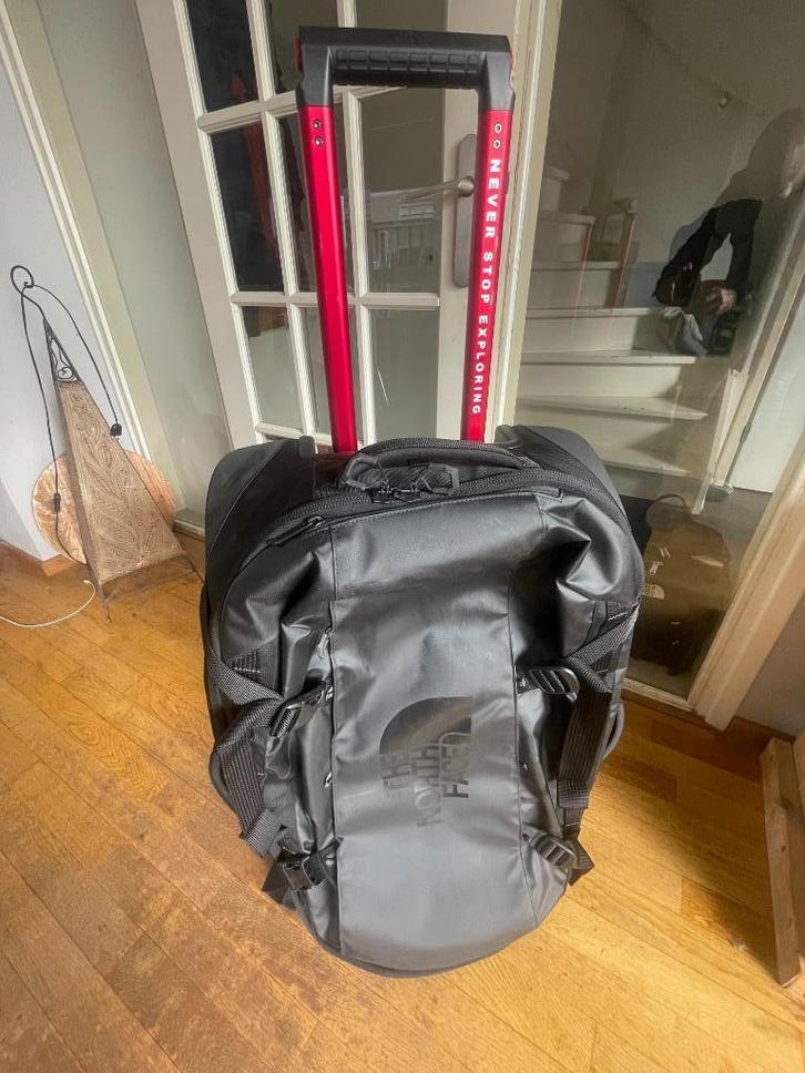 zgan The North Fase rolkoffer, Sieraden, Tassen en Uiterlijk, Koffers, Zo goed als nieuw, Hard kunststof, 60 tot 70 cm, 35 tot 45 cm