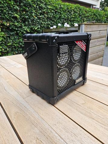 Roland Micro Cube Bass RX beschikbaar voor biedingen