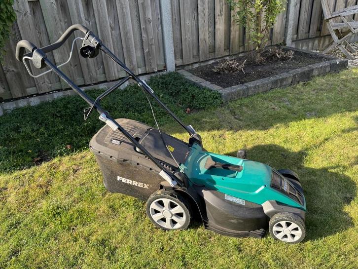FERREX Elektrische Grasmaaier – Zo goed als nieuw!, Tuin en Terras, Grasmaaiers, Zo goed als nieuw, Elektrische grasmaaier, 40 t/m 49 cm