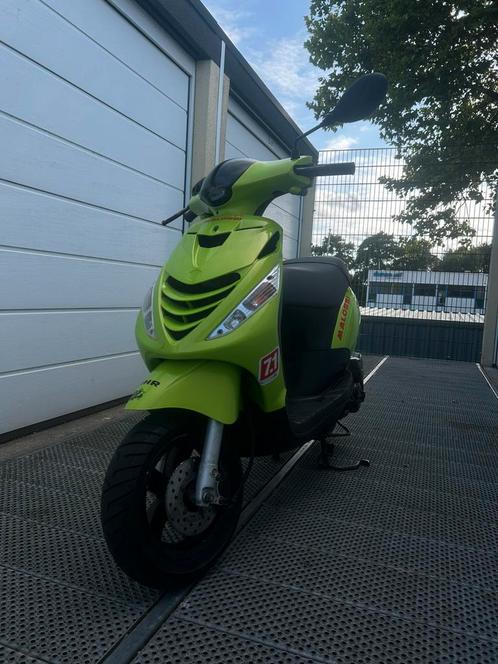 piaggio zip 4t 2v 2018 - 65 km/h, Fietsen en Brommers, Scooters | Piaggio, Zo goed als nieuw, Zip, Maximaal 25 km/u, Benzine, Ophalen