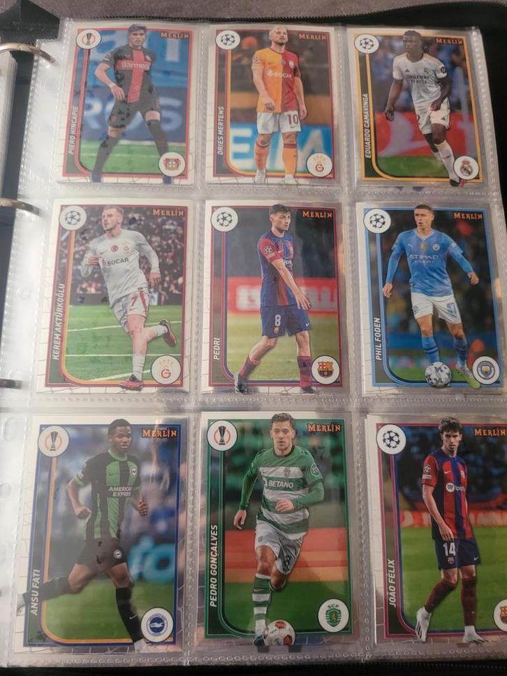 Topps chrome 23/24 merlin UCC, Verzamelen, Sportartikelen en Voetbal, Nieuw, Spelerskaart, Buitenlandse clubs, Ophalen of Verzenden