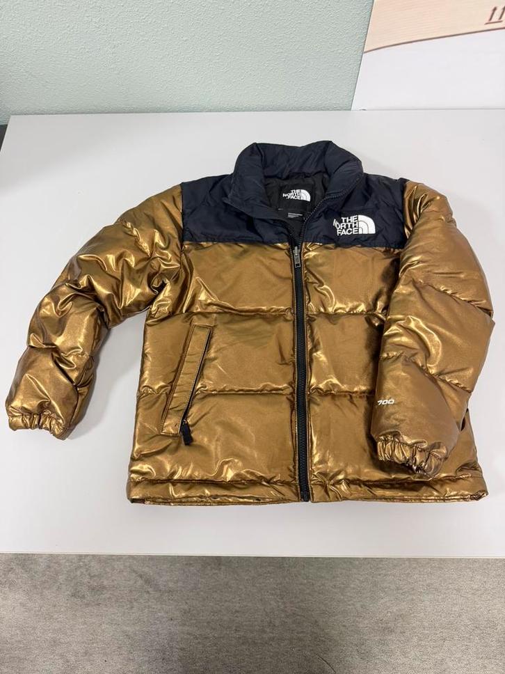 The North Face 1996 Retro Nuptse Metallic Teen L gold goud, Kinderen en Baby's, Kinderkleding | Overige, Zo goed als nieuw, Jongen of Meisje