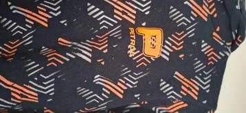 Mooie jongens trui merk petrol beschikbaar voor biedingen