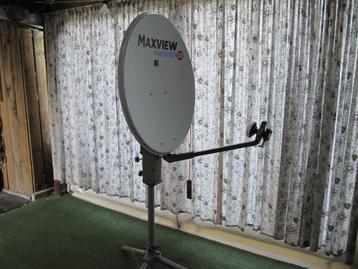 TV Schotel compleet beschikbaar voor biedingen