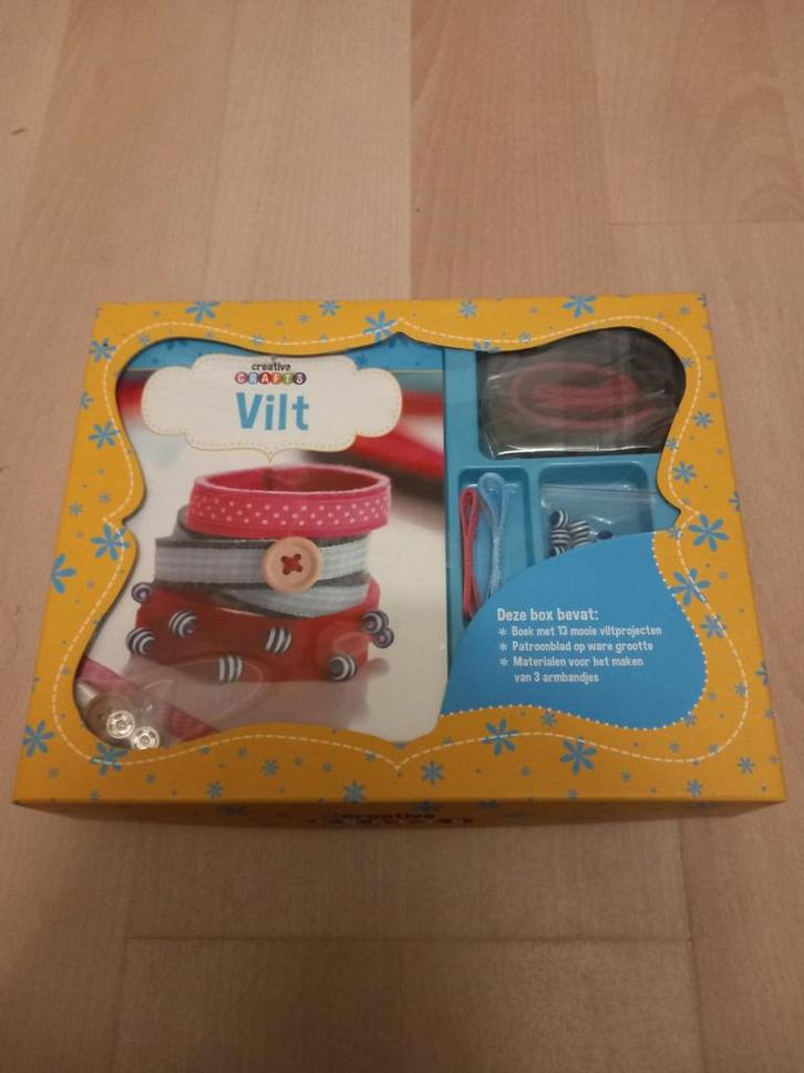 Nieuwe Vilt Knutselset - Armbandjes Maken!, Hobby en Vrije tijd, Vilt, Nieuw, Boek of Patroon, Wolvilt, Ophalen