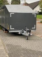 Gesloten autotransporter brian James NWST, Ophalen, Zo goed als nieuw