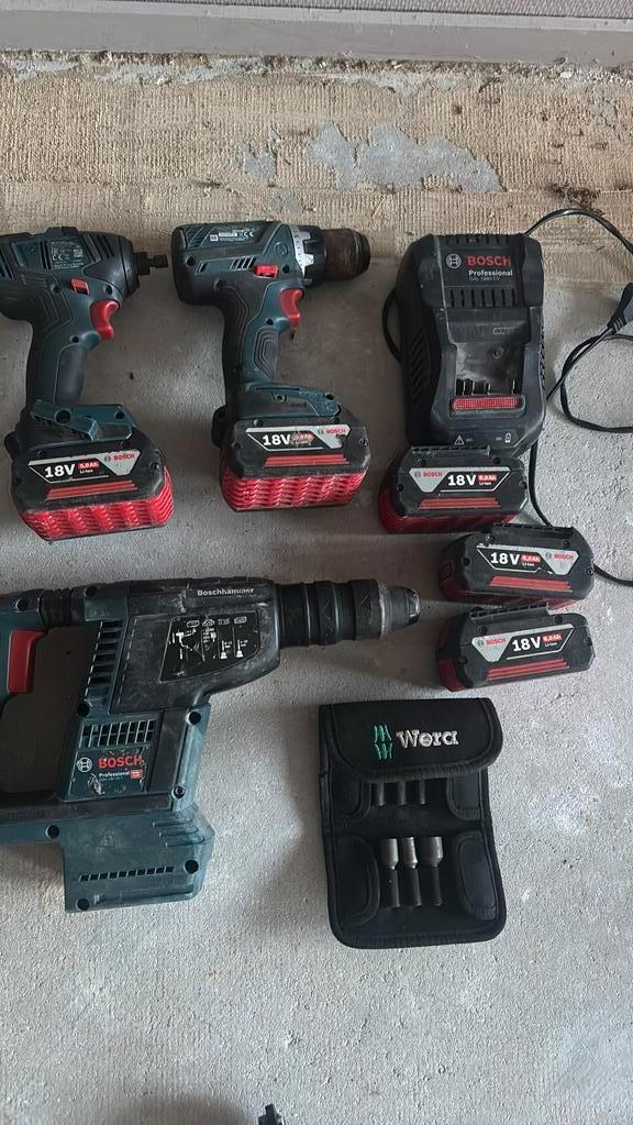 complete Bosch Professional 18V set, Doe-het-zelf en Verbouw, Gereedschap | Boormachines, Zo goed als nieuw, Boor- en Schroefmachine