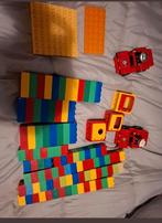 Veel duplo met 2 brandweer auto 's en onderplaten, Ophalen of Verzenden, Zo goed als nieuw, Losse stenen, Duplo