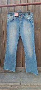 Nieuwe flared jeans. Blackburn maat W31 /L34, Blauw, Ophalen of Verzenden, Zo goed als nieuw, W30 - W32 (confectie 38/40)