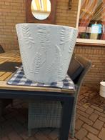 Grote zware plantenbak, Tuin en Terras, Bloempotten, Ophalen, Steen, Rond, Zo goed als nieuw