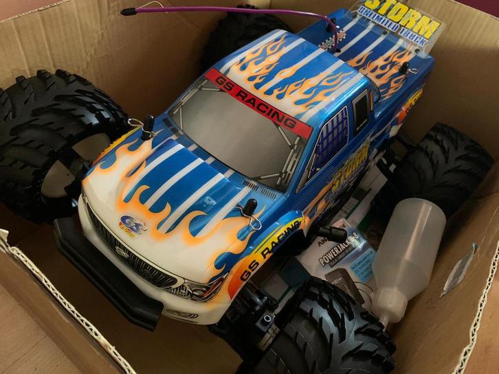 DIKKE NITRO 4x4 rc auto, Hobby en Vrije tijd, Modelbouw | Radiografisch | Auto's, Zo goed als nieuw, Auto offroad, Nitro, Ophalen of Verzenden