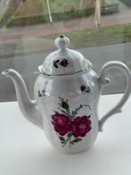 Porseleinen theepot Barock 24570, Antiek en Kunst, Ophalen