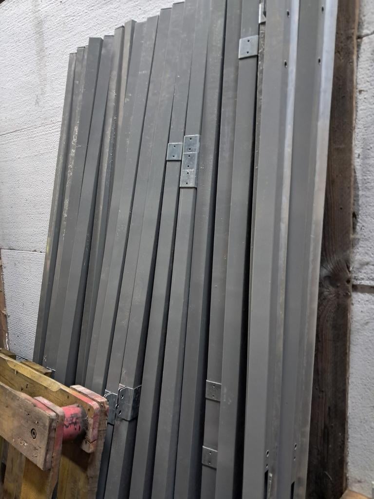 Mooie  nieuwe palen, Ophalen, Nieuw, Hout, Minder dan 3 meter