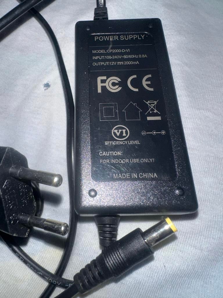 Universele Voeding Adapter 12V 2000mA (2A) - Model CP2000-D-, Ophalen of Verzenden, Gebruikt