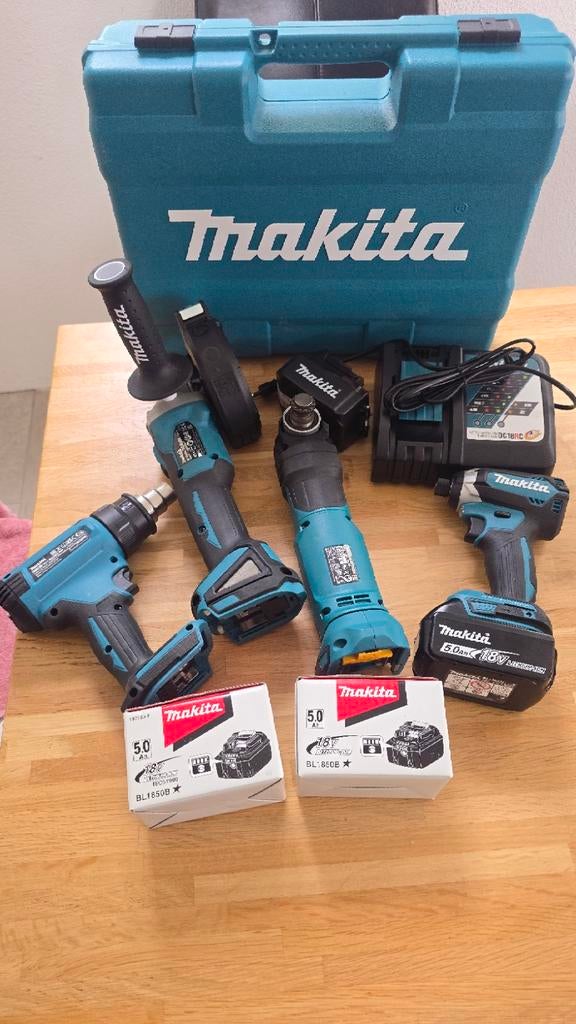 Makita Set: Haakse Slijper, Multitool, Slagtol/Accutol, Ophalen of Verzenden, Nieuw, 700 tot 1000 watt, Haakse handslijpmachine