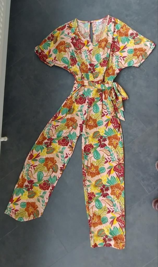 Superleuke jumpsuit met kleurrijke bloemen, maat L, Ophalen of Verzenden, Nieuw, Maat 38/40 (M)