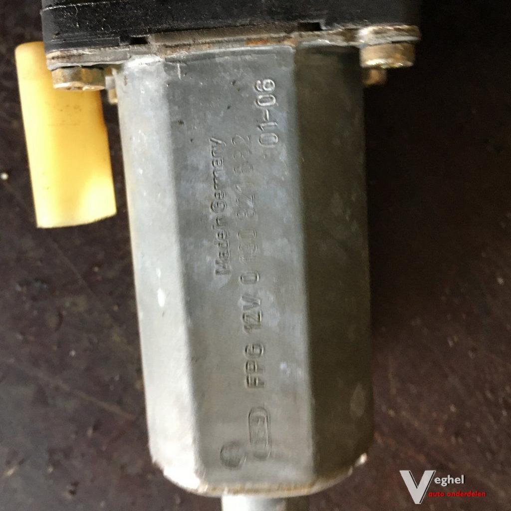 Ford Ka 2002 Elektr  Raammechanisme Linksvoor, Gebruikt, -, -, Ophalen of Verzenden