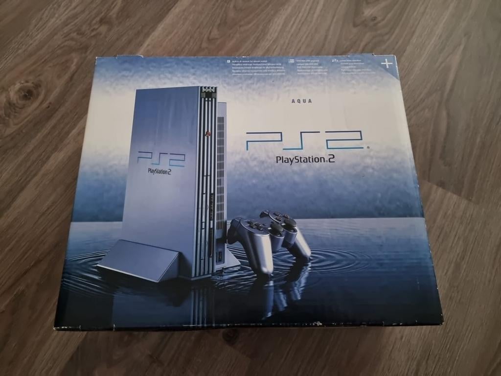 SEALED 1OF1 HOLY GRAIL Playstation 2 PS2 Aqua Blue PAL 2004, Ophalen, Zo goed als nieuw, Met 1 controller