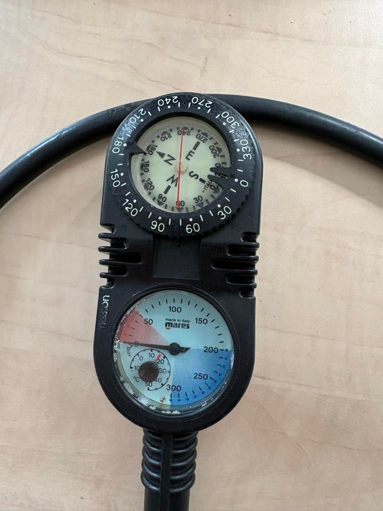 Mares Duikconsole met manometer en Kompas, Watersport en Boten, Duiken, Ophalen of Verzenden, Gebruikt, Overige typen