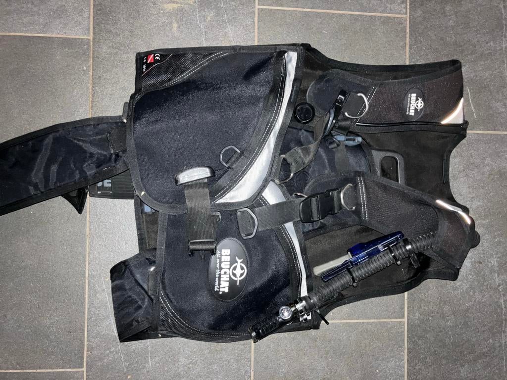 Beuchat trimvest maat M, Watersport en Boten, Duiken, Ophalen of Verzenden, Gebruikt, Trimvest of Wing
