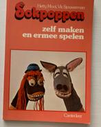 Sokpoppen Zelf Maken en Ermee Spelen - Knutselboek, Boeken, Ophalen of Verzenden, Gelezen, Poppen maken, Geschikt voor kinderen