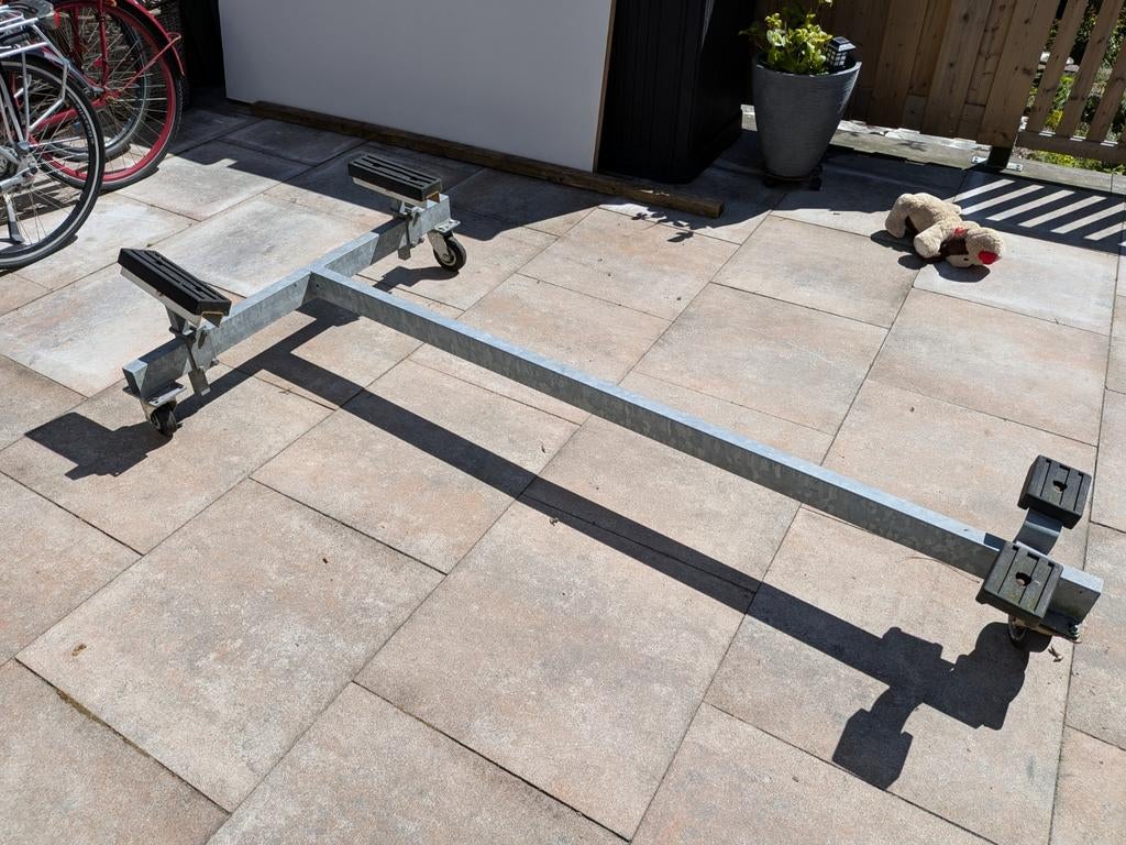 Bootbok / Trailer voor kleine boot of rubberboot, Watersport en Boten, Ophalen, Gebruikt, Overige typen