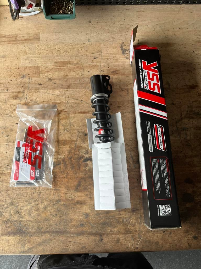 Yss vespa gts schokbreker *NIEUW*, Ophalen of Verzenden