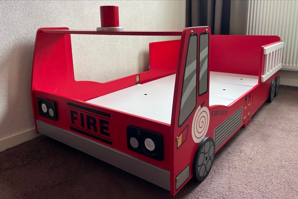Brandweerbed met bijpassende kast, Ophalen, Gebruikt, 70 tot 85 cm, Lattenbodem