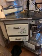 Antieke Kolenkachel - Charmante Verwarming met Historie, Huis en Inrichting, Kachels, Ophalen, Gebruikt, Overige brandstoffen