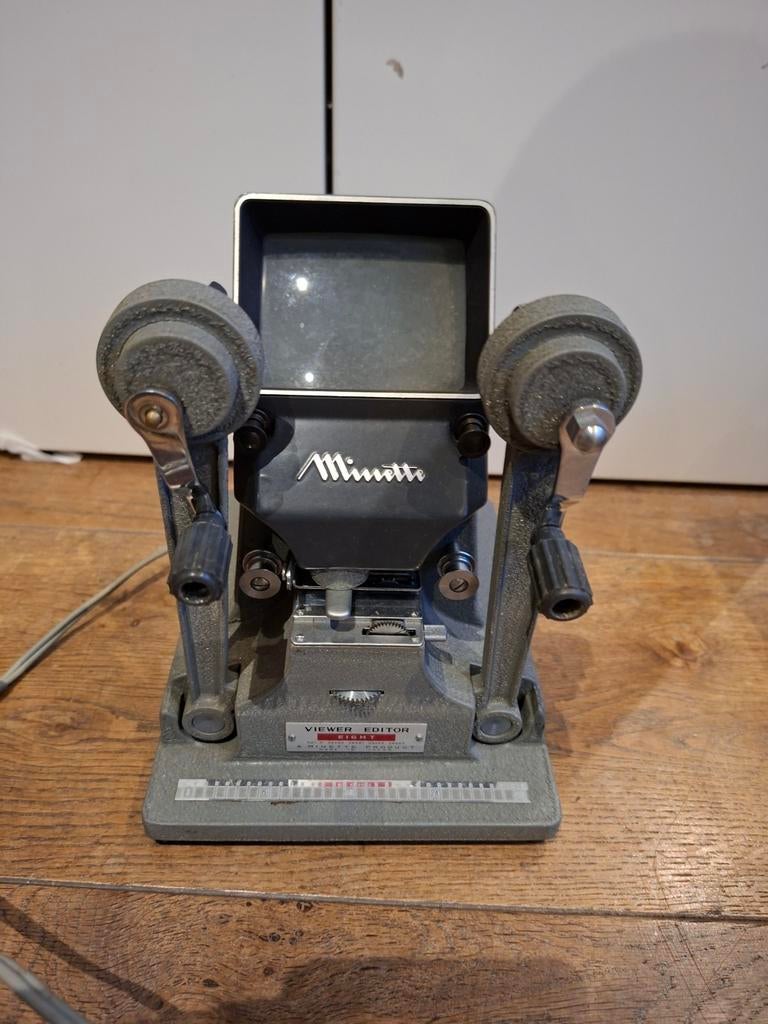 Minette viewer editor m-2  voor 8mm film, Ophalen of Verzenden, 8mm film