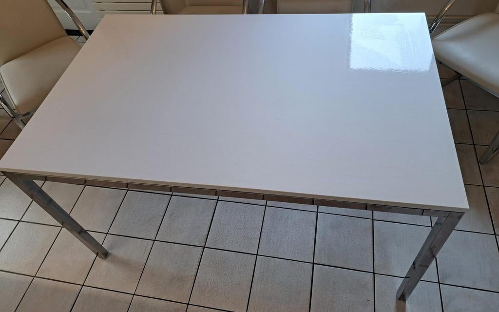 Witte eettafel 135 x 85cm, Ophalen