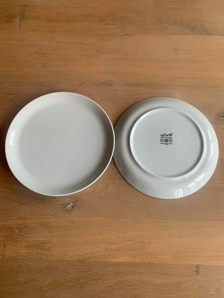 2 Vivo Villeroy en Boch borden 27cm, Huis en Inrichting, Keuken | Servies, Ophalen of Verzenden, Zo goed als nieuw, Bord(en), Effen