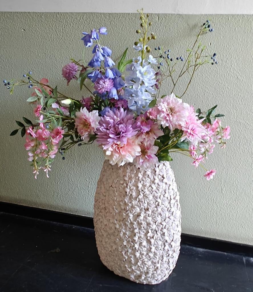 Decoratieve vaas met kunstbloemen - diverse kleuren, Huis en Inrichting, Ophalen, Overige materialen, Overige kleuren, 50 tot 75 cm