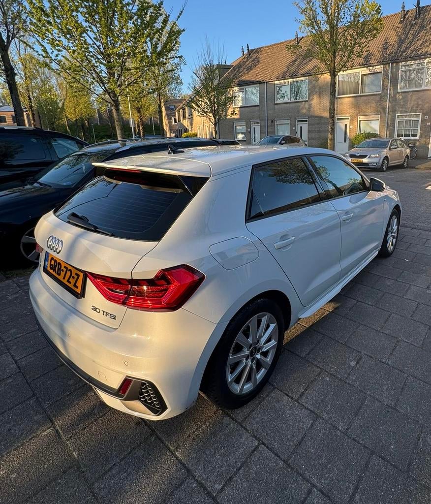 Audi A1 30 Tfsi 110pk S Tronic 2021 Wit, Auto's, A1, Wit, Particulier, 3 cilinders